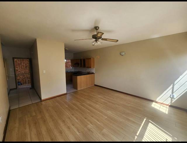 3 BEDROOM TOWNHOUSE FOR SALE IN MAGALIESKRUIN